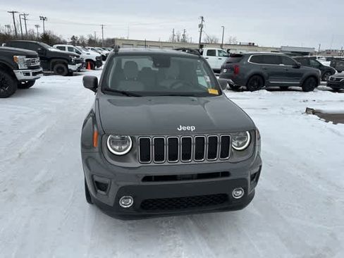 Used 2021 Jeep Renegade Limited w/ Luxury Group II image 27