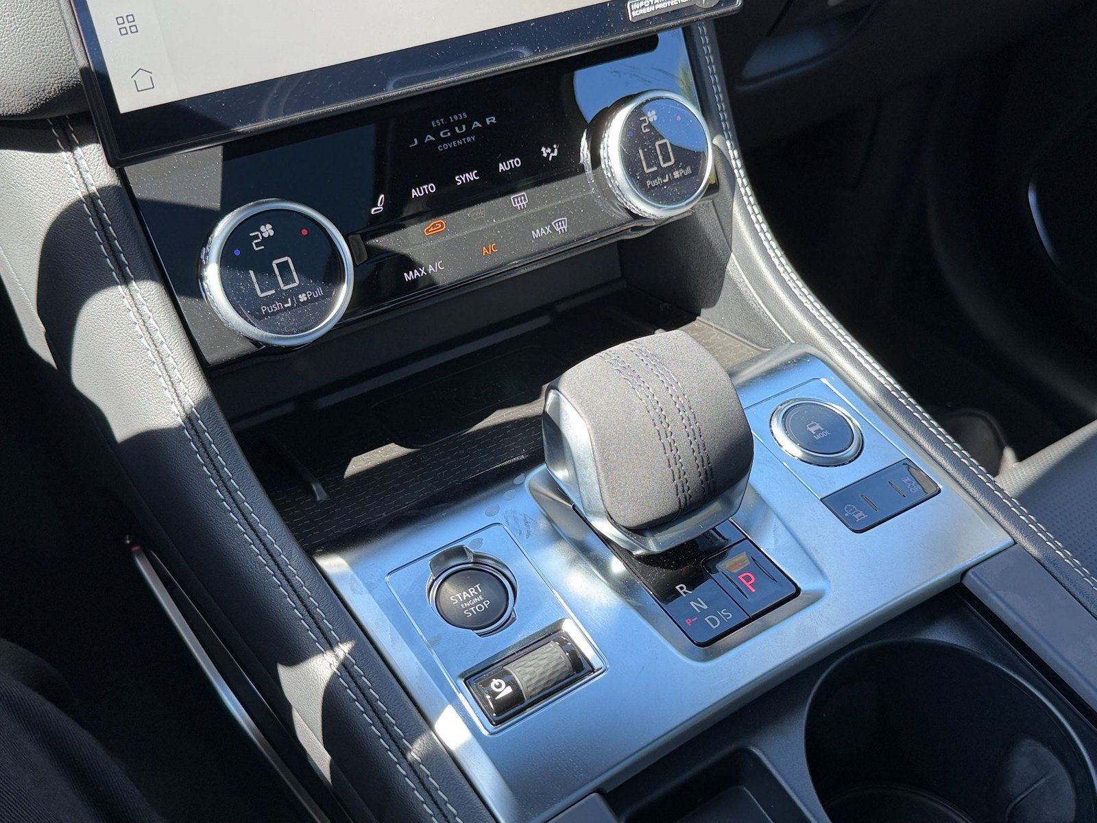 New 2026 Jaguar F-PACE R-Dynamic S AWD/4WD image 19