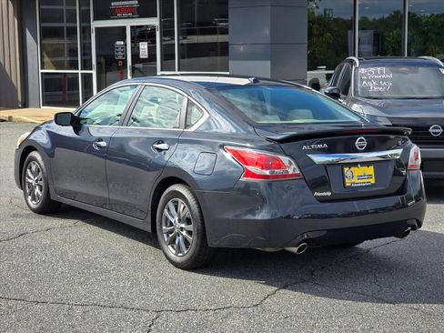 Used 2015 Nissan Altima 2.5 S w/ Sport Value Package FWD image 24