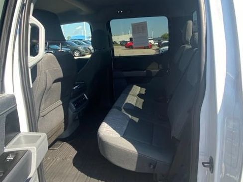 Used 2023 Ford F150 Lightning XLT AWD/4WD image 6
