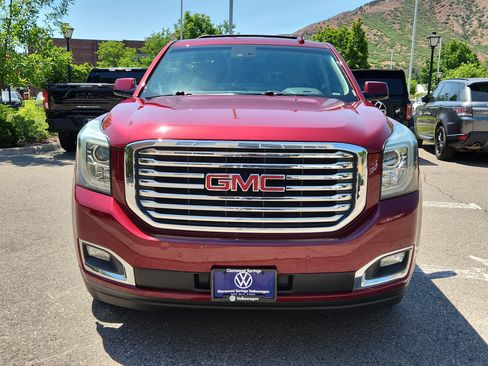 Used 2017 GMC Yukon SLT w/ Premium Edition AWD/4WD image 8
