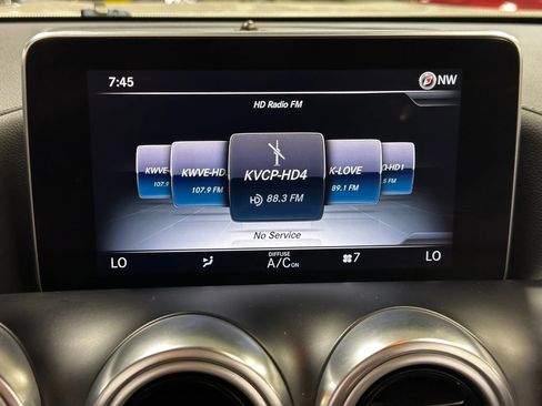 Used 2018 Mercedes-Benz AMG GT Roadster 2D image 28