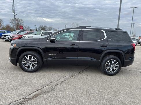Used 2023 GMC Acadia SLT w/ Preferred Package AWD/4WD image 6