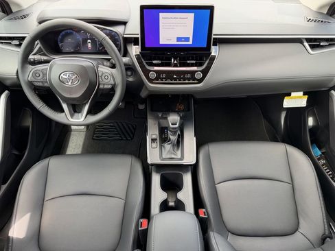 New 2026 Toyota Corolla Cross XLE FWD image 12