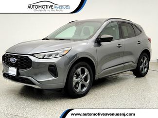 Used 2024 Ford Escape ST-Line AWD/4WD video 1
