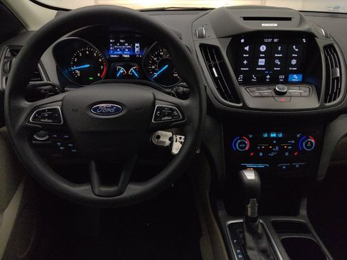 Used 2017 Ford Escape SE w/ Equipment Group 201A FWD image 22
