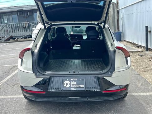 Used 2022 Kia EV6 Wind AWD/4WD image 8