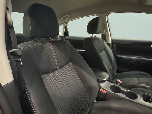 Used 2018 Nissan Sentra SV image 15