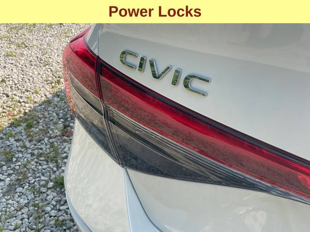 Used 2023 Honda Civic Sport image 11