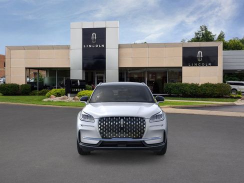 New 2024 Lincoln Corsair Reserve w/ Equipment Group 202A image 7