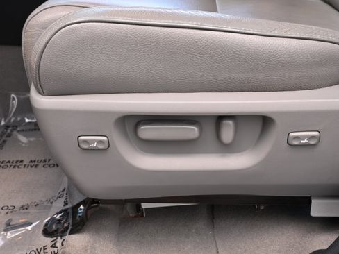 Used 2007 Toyota Tundra Limited image 20