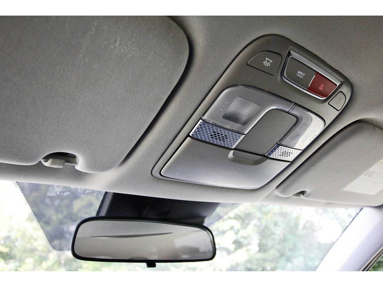 Used 2024 Kia Telluride S FWD image 22