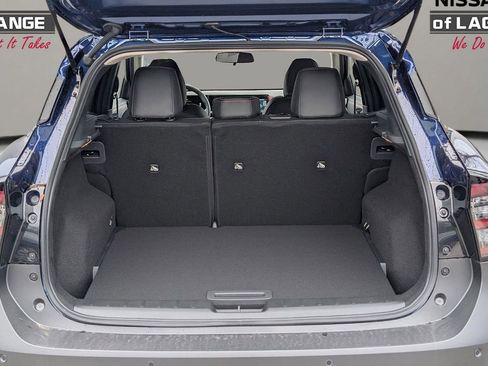 New 2026 Nissan Kicks SR FWD image 12