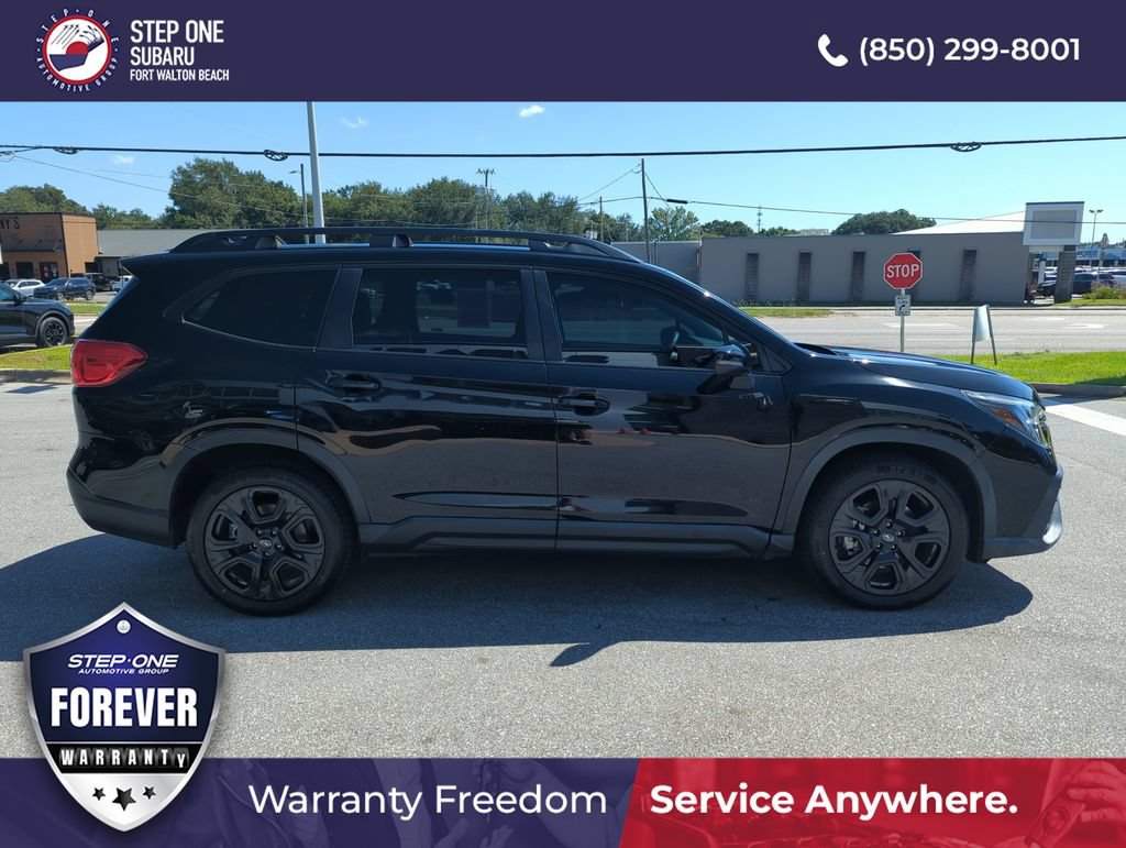 Used 2023 Subaru Ascent Onyx Edition AWD/4WD image 8