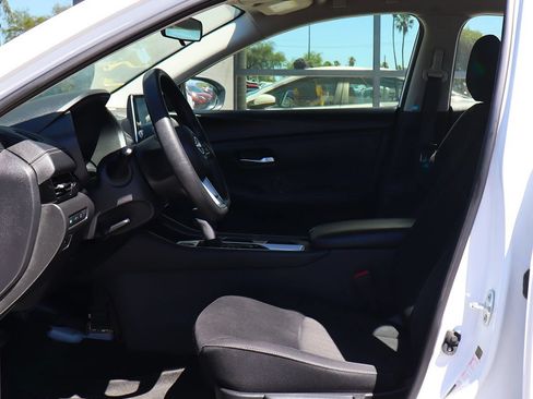 Used 2024 Nissan Sentra SV FWD image 37