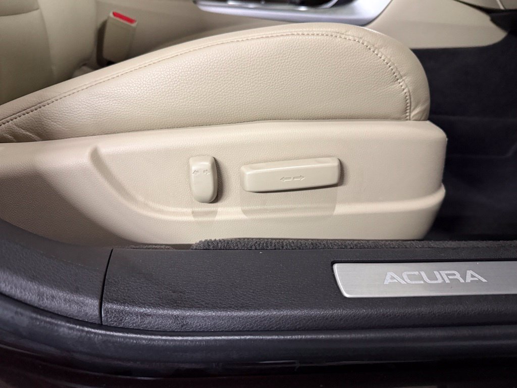 Used 2015 Acura TLX FWD image 31