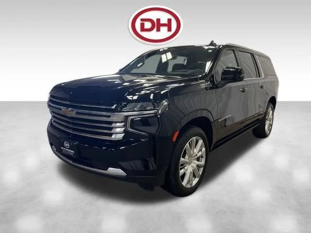 Used 2023 Chevrolet Suburban High Country AWD/4WD image 7