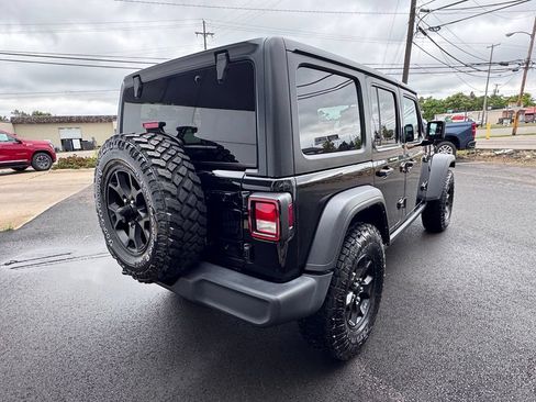 Used 2022 Jeep Wrangler Unlimited Sport AWD/4WD image 5
