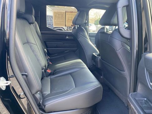 Used 2024 Toyota Tacoma Limited image 17