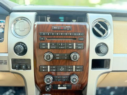 Used 2012 Ford F150 Lariat w/ Lariat Chrome Pkg AWD/4WD image 26