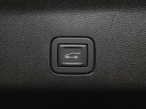 Used 2026 Cadillac Escalade Platinum Sport w/ LPO, ONYX Package AWD/4WD image 15