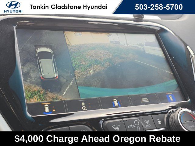 Used 2020 Chevrolet Bolt Premier w/ Infotainment Package FWD image 29