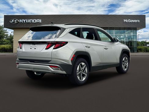 New 2026 Hyundai Tucson SEL image 7