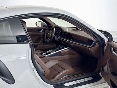 Used 2024 Porsche 911 Turbo S image 29