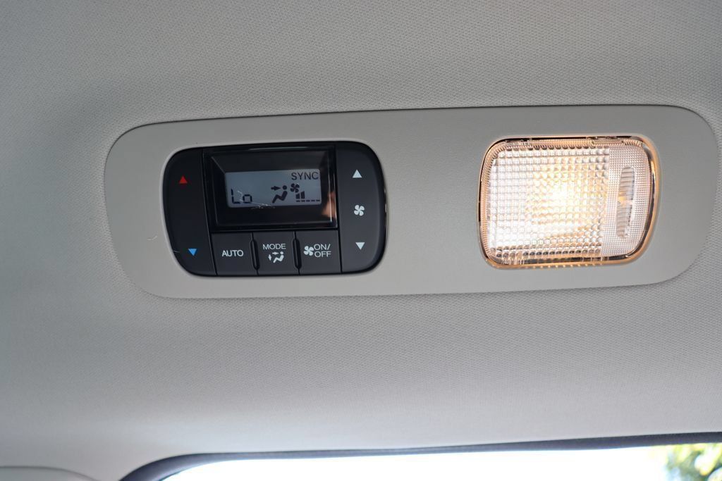 Certified 2026 Honda Odyssey Elite image 17