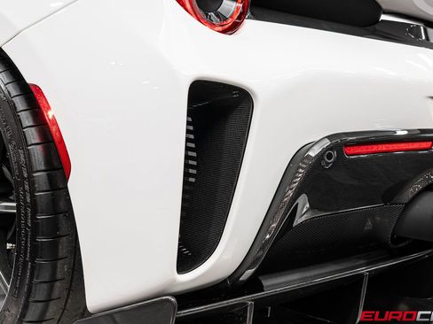 Used 2020 Ferrari 488 Pista Coupe image 28