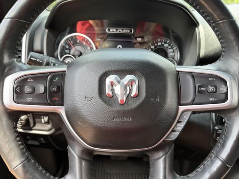 Used 2021 RAM 1500 Big Horn AWD/4WD image 10
