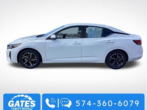 Used 2025 Nissan Sentra SV FWD image 6