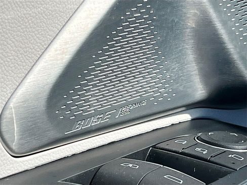 Used 2024 GMC Acadia Denali w/ Super Cruise Package image 18