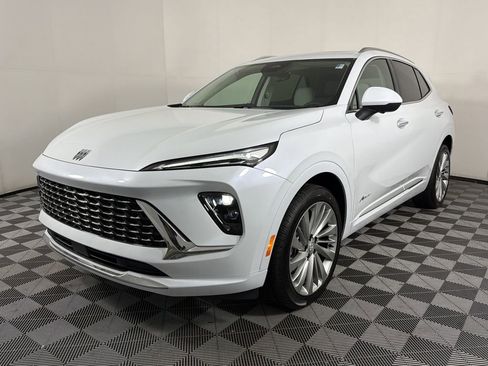 New 2026 Buick Envision Avenir image 3