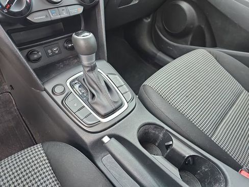 Used 2021 Hyundai Kona SEL image 24