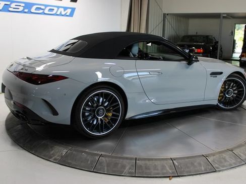 Used 2022 Mercedes-Benz SL 63 AMG 4MATIC image 36
