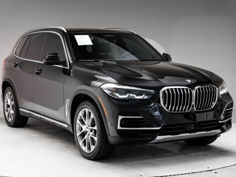 Used 2022 BMW X5 xDrive40i AWD/4WD image 29