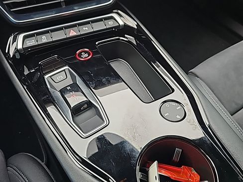 Certified 2023 Audi e-tron GT Premium Plus image 7