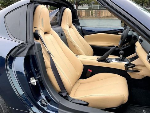 Used 2025 MAZDA MX-5 Miata RF Grand Touring w/ Weather Package image 10