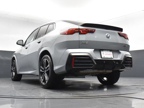 Used 2025 BMW X2 xDrive28i AWD/4WD image 21