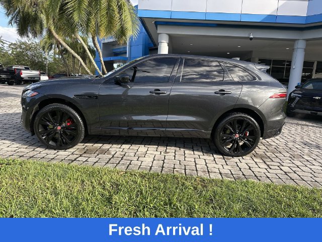 Used 2023 Jaguar F-PACE R-Dynamic S AWD/4WD image 32