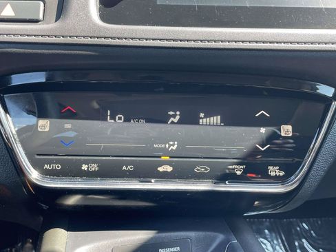 Used 2022 Honda HR-V EX image 32