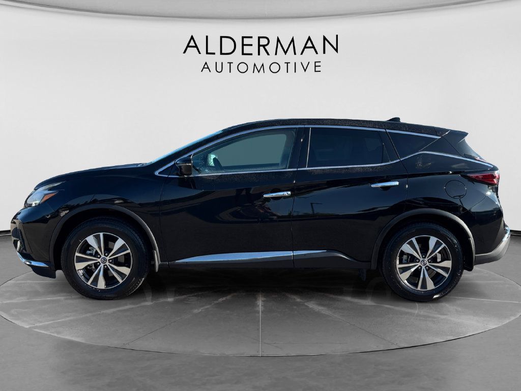 Used 2020 Nissan Murano S w/ Technology Package FWD image 2