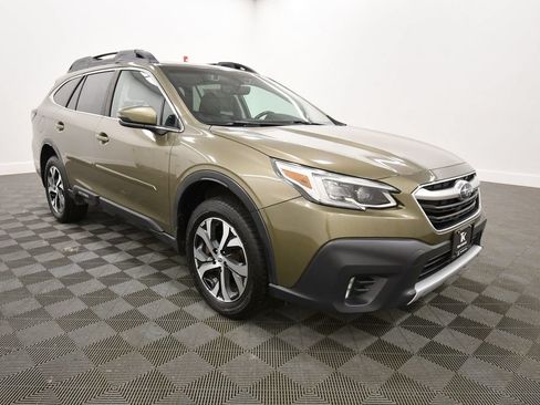 Used 2021 Subaru Outback Limited AWD/4WD image 10