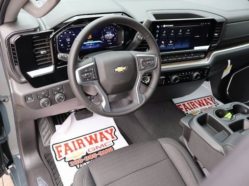 New 2026 Chevrolet Silverado 1500 LT image 25
