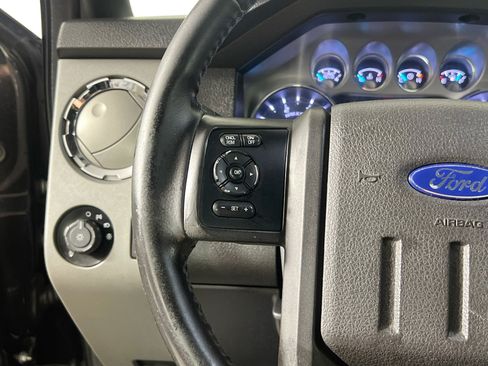 Used 2014 Ford F350 Lariat w/ Camper Package AWD/4WD image 18