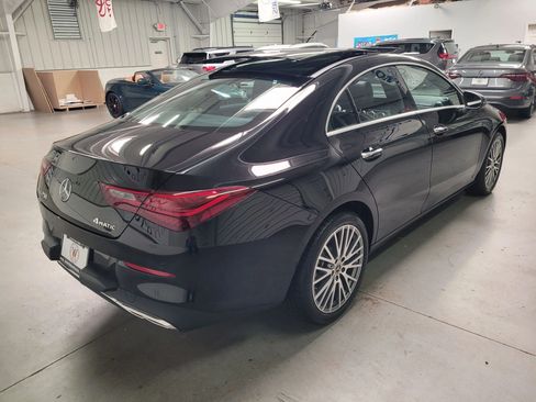 Used 2025 Mercedes-Benz CLA 250 4MATIC image 8