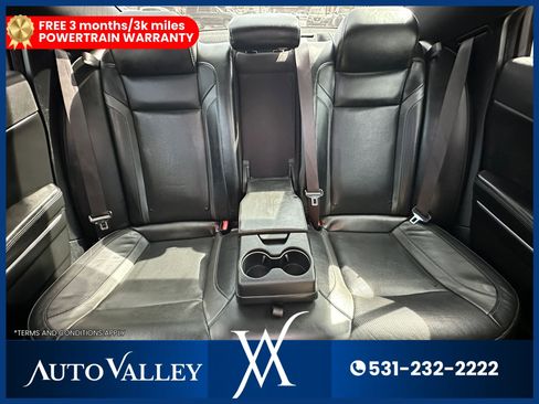 Used 2019 Dodge Charger SXT w/ Leather Interior Group image 40