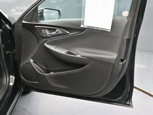 Used 2023 Chevrolet Malibu LT image 35