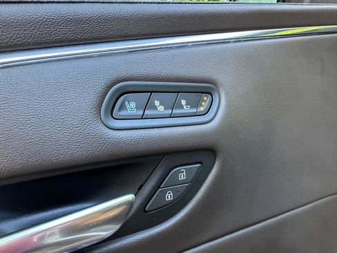 Used 2021 Cadillac Escalade ESV Sport w/ Driver Assist Tech Package image 11